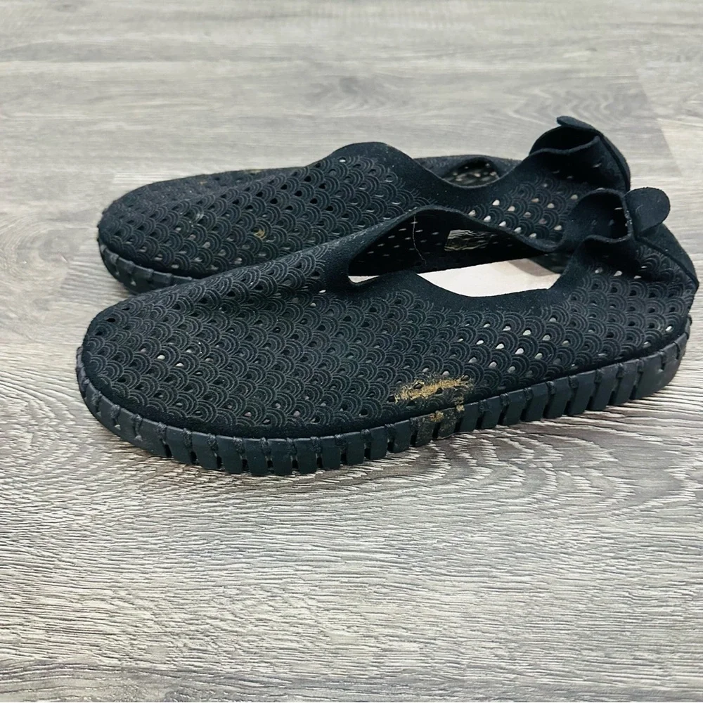 Ilse Jacobsen Black Tulip Perforated slip on Comfort Textured Sandals Size 39